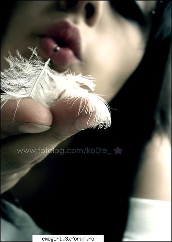 EmO GiRlS - FlOwEr PoWeR LuZ - Emo