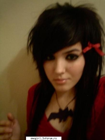 EmO GiRlS - FlOwEr PoWeR LuZ - Emo