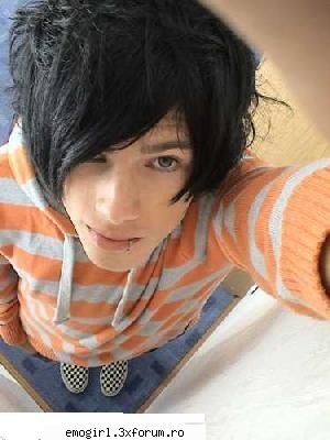 5 :rolleyes: emo boys