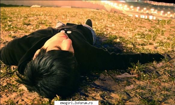 :rotfl:  :zzz:  :nod:  :rotfl: emo boys