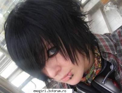 hmmm...:x emo boys