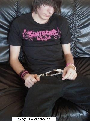 :uimit: emo boys