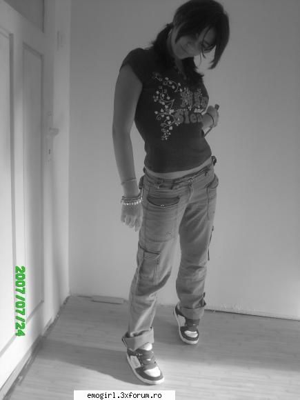 am o multime de poze :uimit: ..nush care so pun :rotfl: poze qu voi