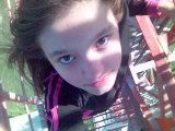 pe rleu de la hd :) ioooooi ce sus eram :)) ma zbura vantuu` =))

poy dak is elfitza ^_^ poze qu voi