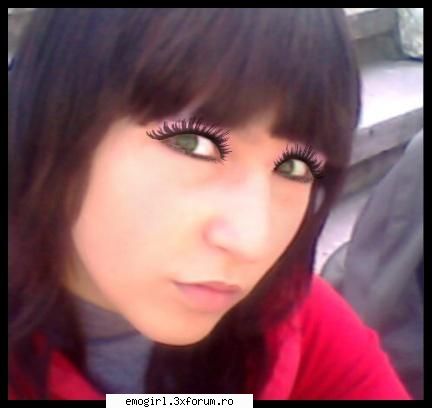 loomea emo>3 - un stil sooper tare .... m-au atras mult culorile - Poze cu voi